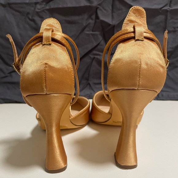 Lulus Shenay Gold Satin Pointed-Toe Ankle Strap Pumps - 8 - Picture 4 of 9